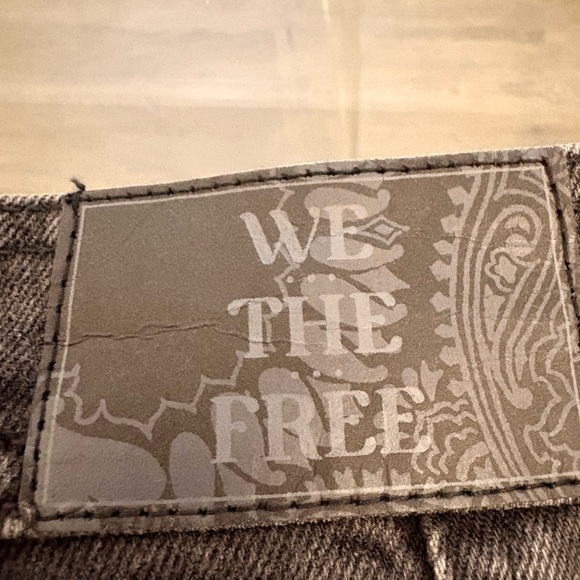 We The Free Black Straight Leg Jeans - Picture 6 of 6
